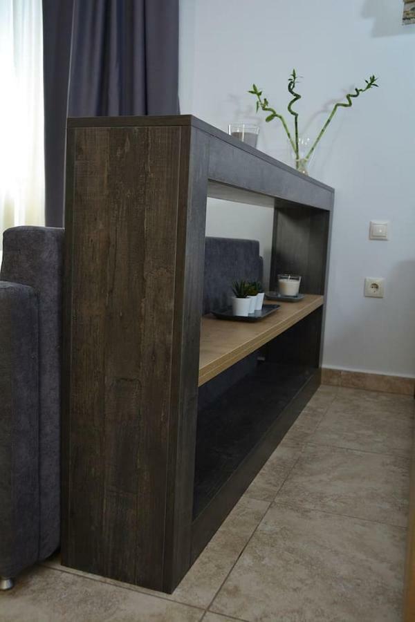 סלוניקי Quiet Urban Studio With Private Backyard מראה חיצוני תמונה